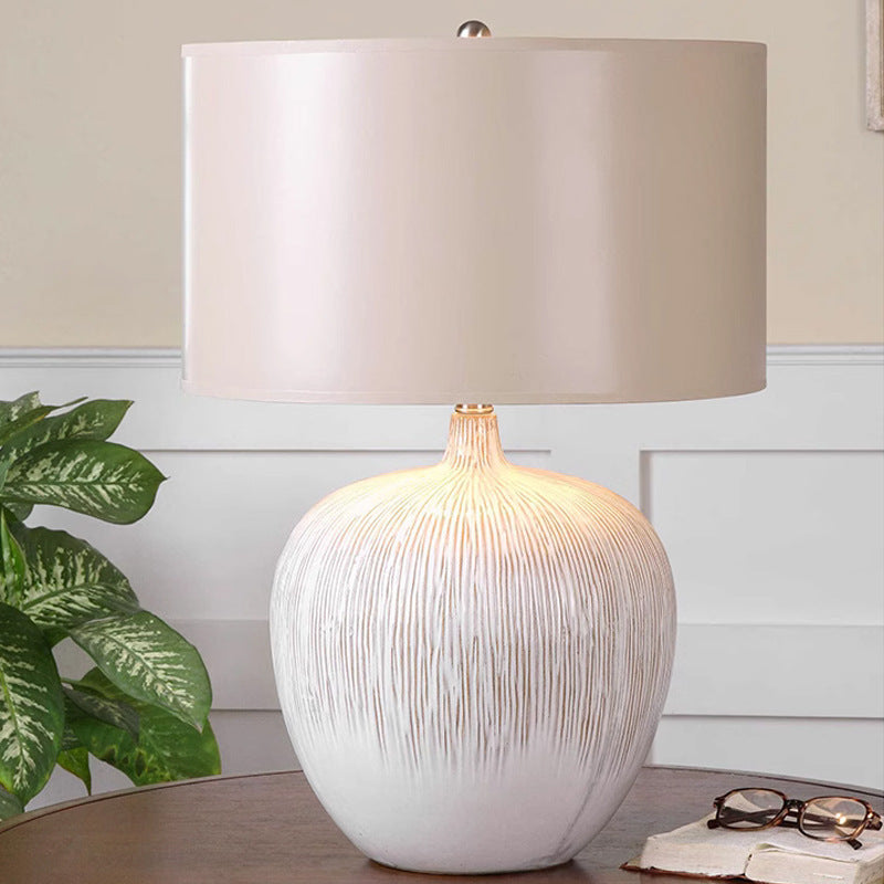 陶瓷台燈輕奢美式簡約現代個性臥室床頭燈